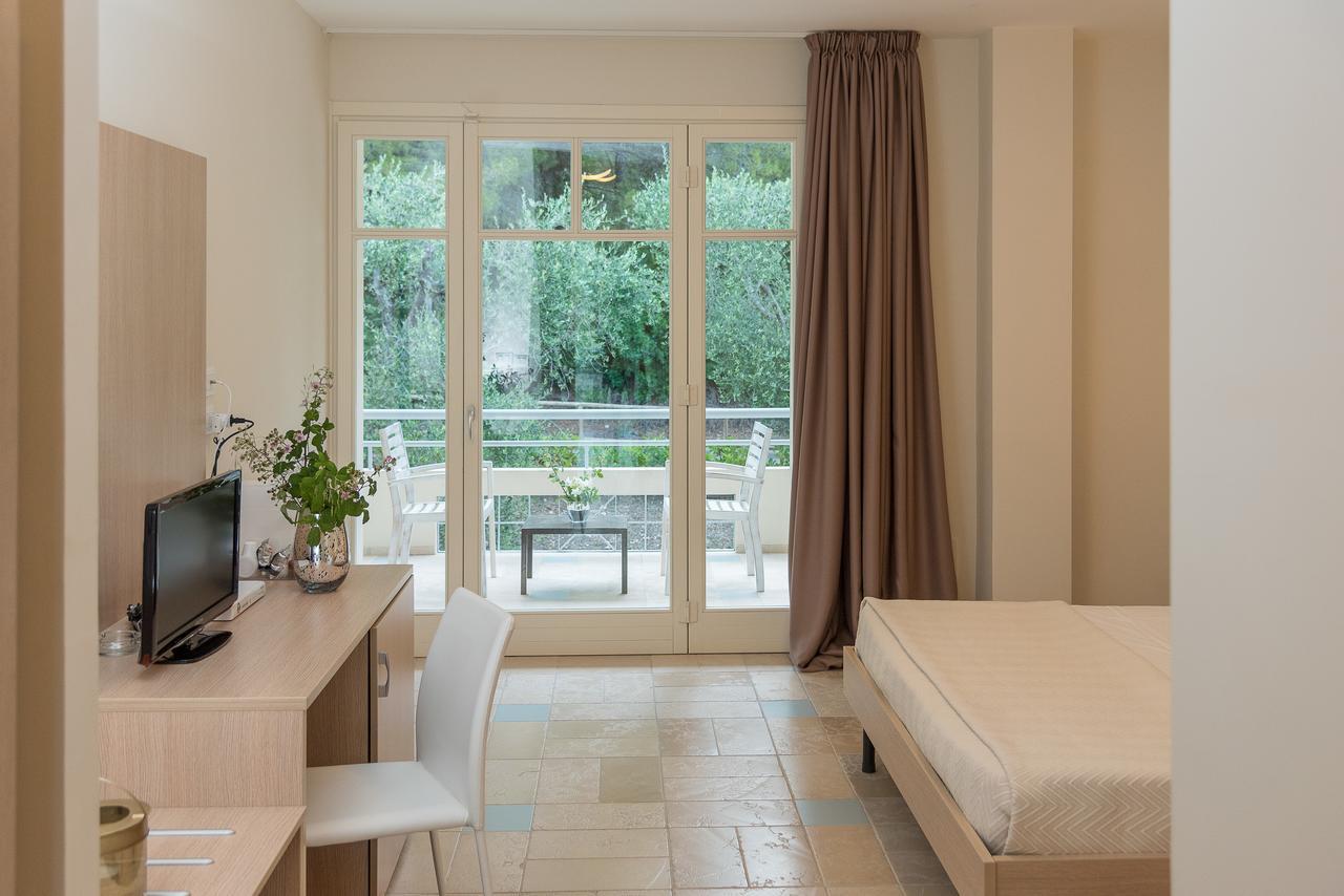 Baia Dei Mergoli Hotel 마티나타 외부 사진
